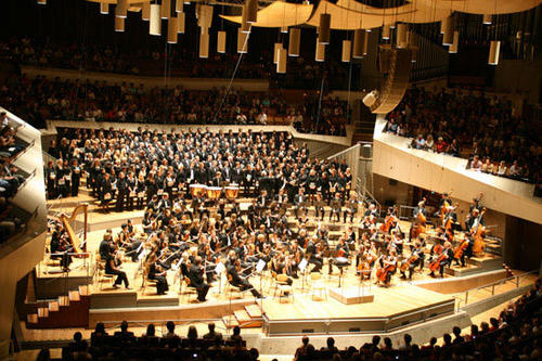 Das Collegium Musicum im Großen Saal der Berliner Philharmonie im Sommer 2008