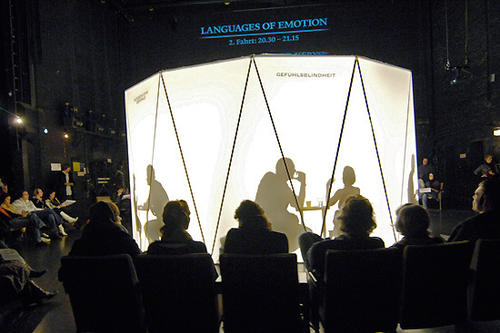 Expertenkarussell mit Wissenschaftlern und anderen Emotionsexperten