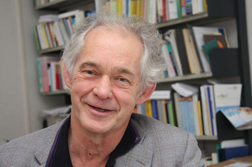 Christoph Wulf hat Weihnachtsrituale wissenschaftlich untersucht. Auch privat pflegt der Anthropologe und Erziehungswissenschaftler kleine Rituale.