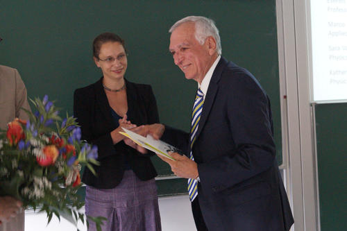 Auch wenn sein Deutsch etwas eingerostet sei, überraschte William Eaton die Gäste mit seinen Dankesworten in der Fremdsprache.