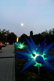 Mond über Dahlem in einer lauen Sommernacht.