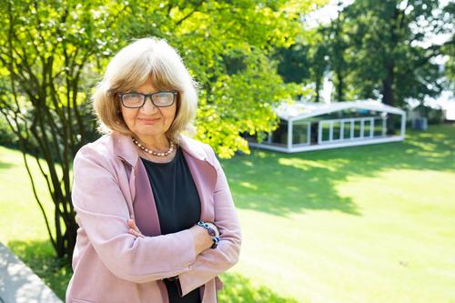 Die Literaturwissenschaftlerin Professorin Seyhan vom Bryn Mawr College (USA) beschäftigt sich mit deutscher und türkischer Literatur.