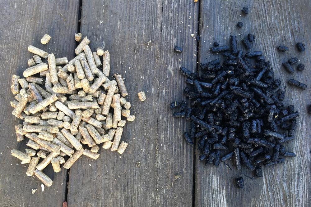 Aus Abfallprodukten gewonnene Pellets können Böden vitalisieren oder zum Asphaltieren von Straßen dienen – kohlendioxidneutral.