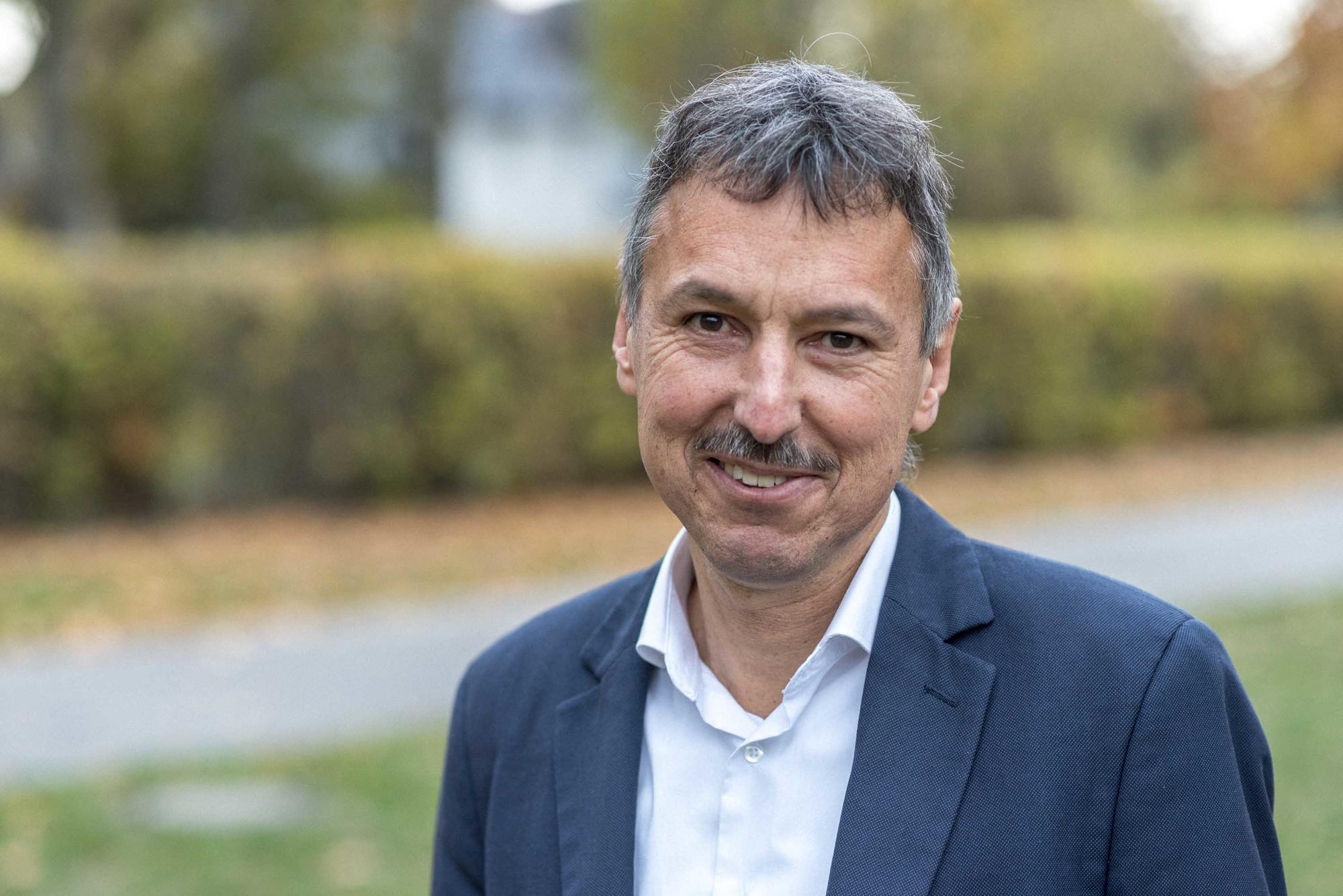 Jürgen Zentek, Leiter des Instituts für Tierernährung am Fachbereich Veterinärmedizin der Freien Universität