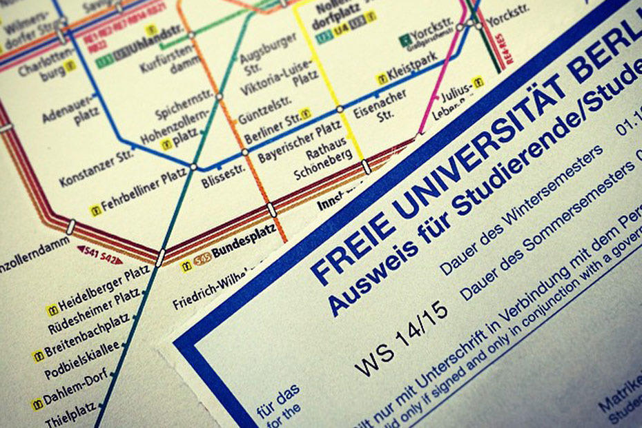 Ein Ausweispapier, das jeder Studierende in der Tasche haben sollte.