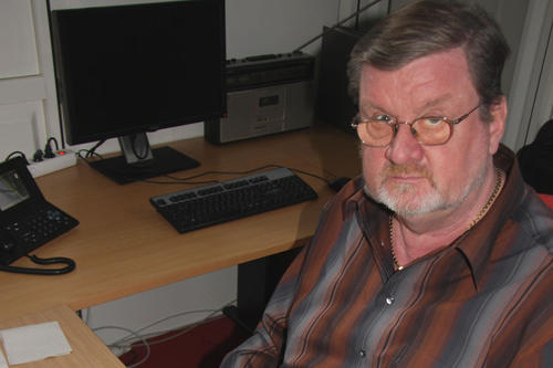 40 Jahre hatte Hausinspektor Bernd Gellert die "Rostlaube" im Blick. In diesem Jahr wurde er in den Ruhestand verabschiedet.