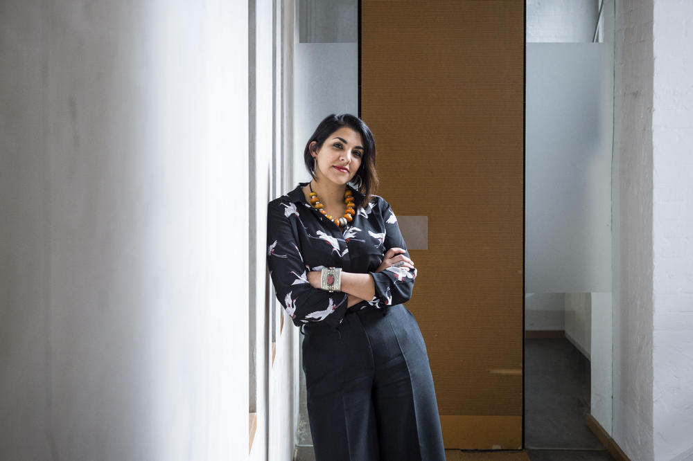 Verbindet Wissenschaft und Kunst: die ägyptische Kunsthistorikerin Heba Y. Amin.