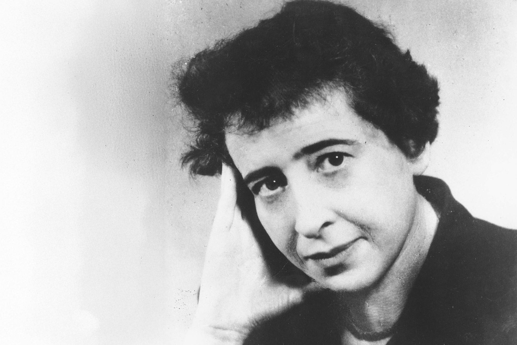 Hannah Arendt in 1954. After fleeing to the USA in 1941, she became a US citizen in 1951.