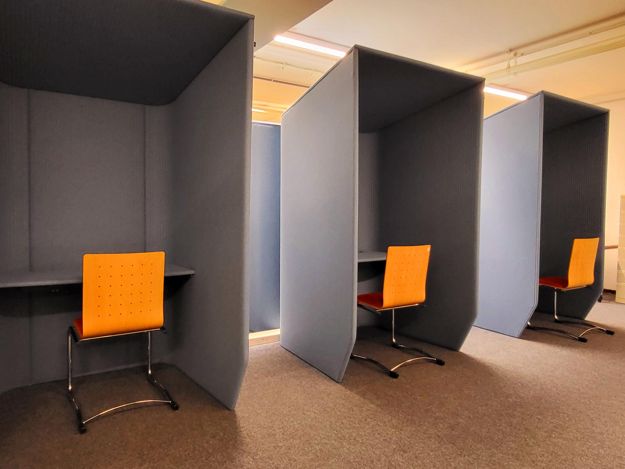 Library of Social Sciences and East European Studies (Garystr. 55)