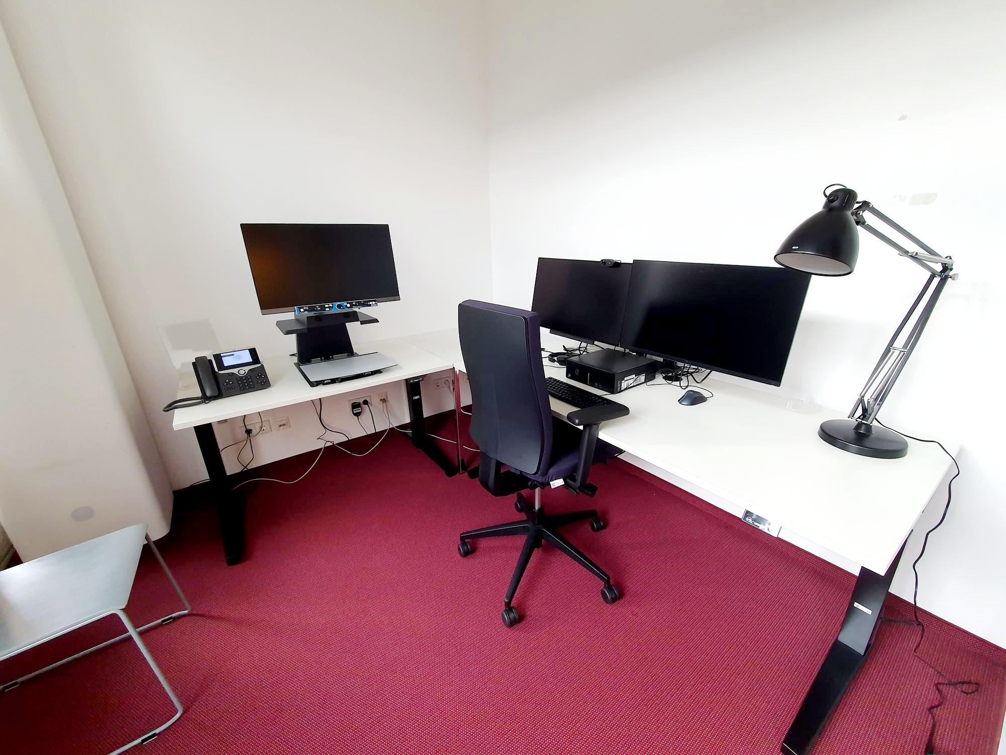 Campus Library (Fabeckstr. 23/25)