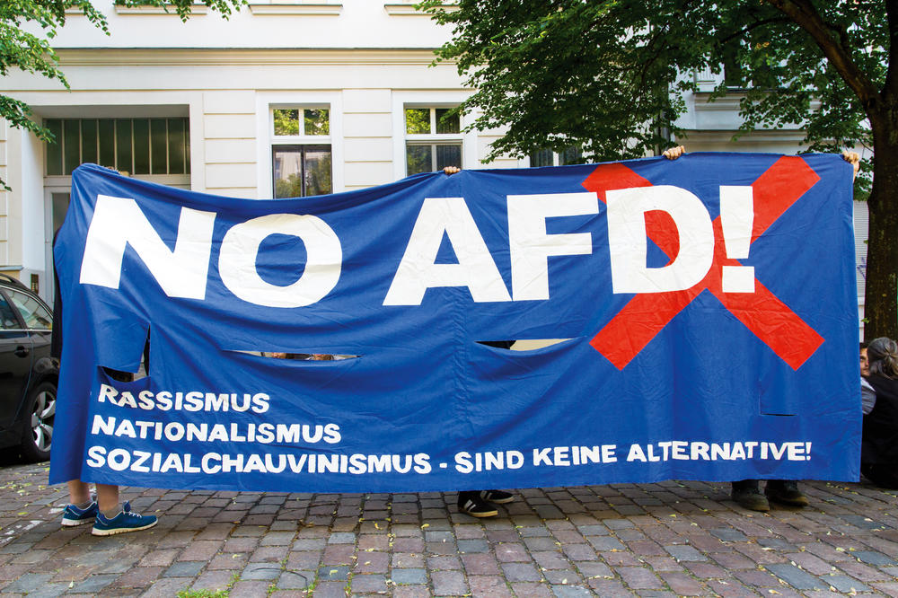 Das Wahljahr 2015 wird zeigen, ob rechtsgerichtete und demokratiefeindliche Parteien Erfolg haben.