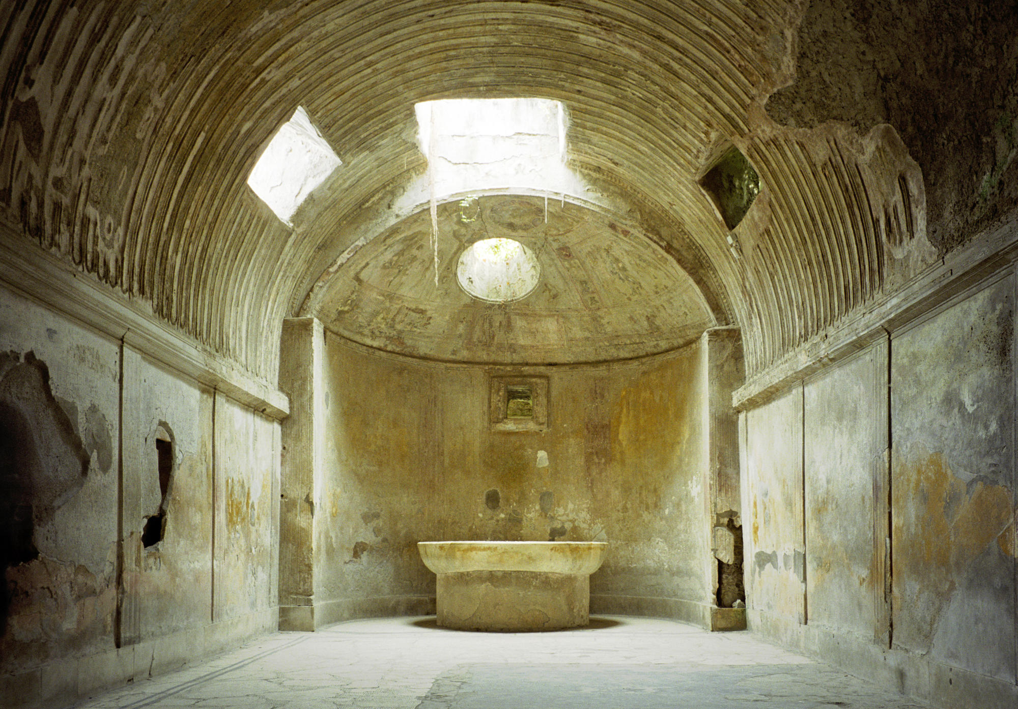 Noch heute lassen sich Pracht und Glanz der Stabianer Thermen in Pompeji erahnen.