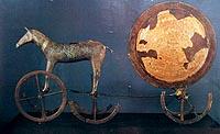 Der von einem Pferd gezogene Sonnenwagen von Trundholm, Dänemark, aus der älteren Bronzezeit (um 1500 v. Chr.) 