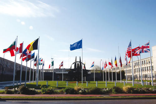 Organistion und Netzwerk zugleich: die NATO.