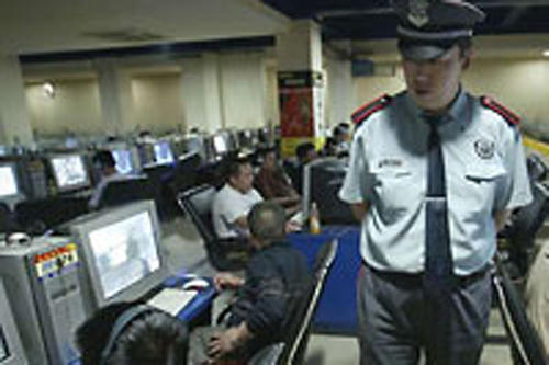 China überwacht das Internet wie kaum ein anderer Staat. Gänzlich kontrollieren lässt es sich jedoch nicht.