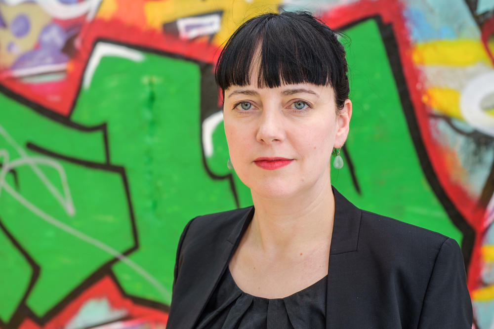 Juniorprofessorin für Publizistik- und Kommunikationswissenschaft mit dem Schwerpunkt Digitale Kommunikation unter Berücksichtigung von Genderaspekten.