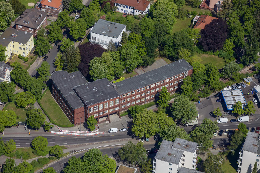 Gebäude im Bauhaus-Stil. Hier am Breitenbachplatz sind sieben sozial- und kulturwissenschaftliche Fächer der Lateinamerikastudien vertreten.