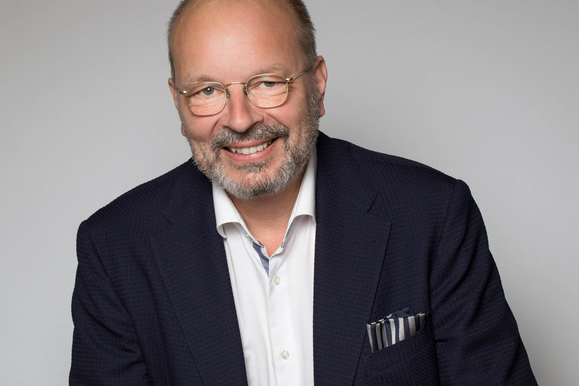 Gedanken über Gerechtigkeit. Philosophieprofessor Stefan Gosepath plädiert dafür, alle besser zu stellen.