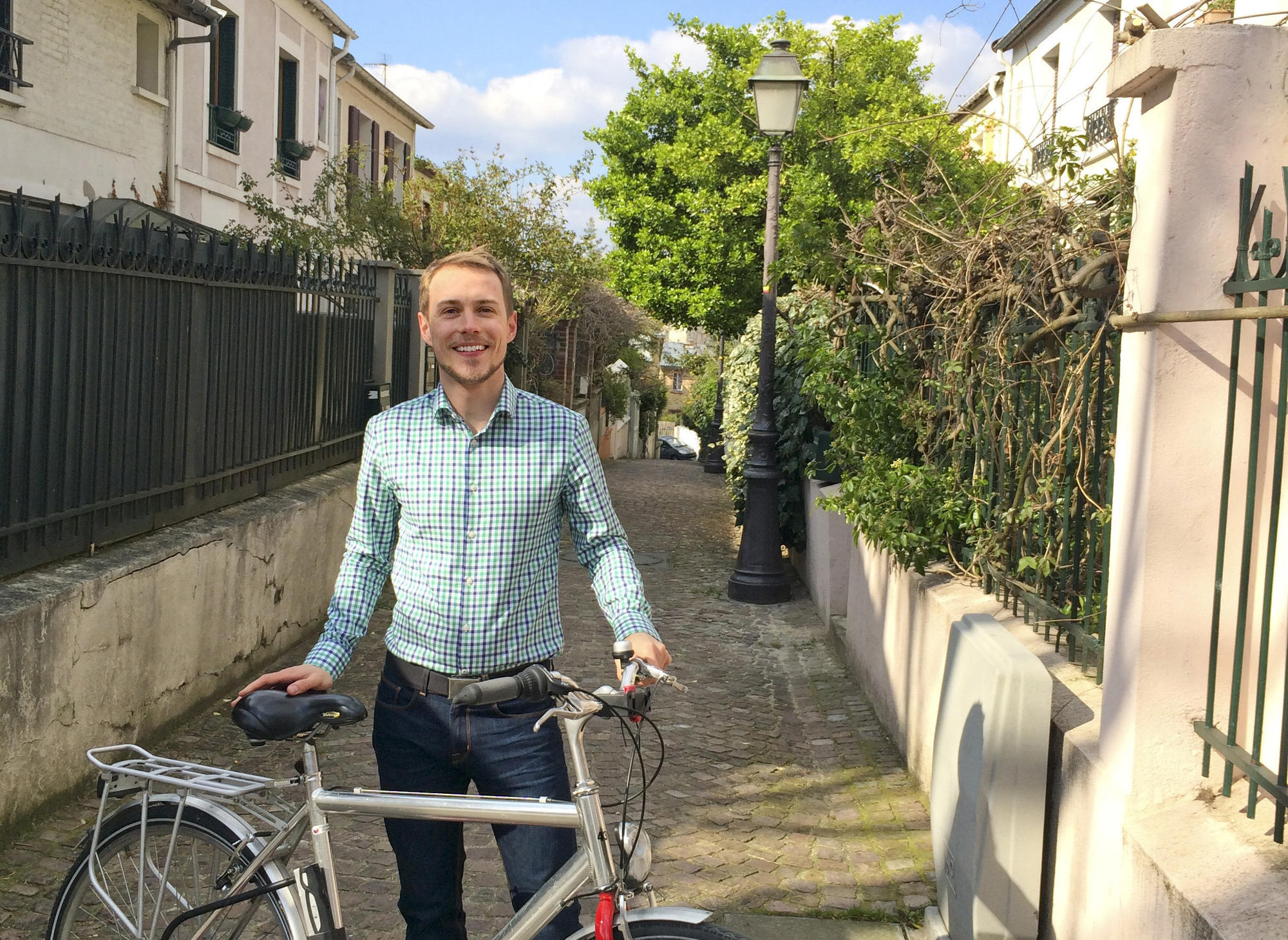 As part of FUBiS summer term 2009 Mattheis Carley took courses as “Architectural History of Berlin” and “Media Ethics”.