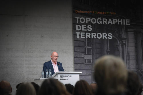 Zum Auftakt der Konferenz „Hannah Arendts ‚Eichmann in Jerusalem‘ –  Edition und Interpretation“ hielt der renommierte israelische Historiker und Journalist Tom Segev die Keynote.