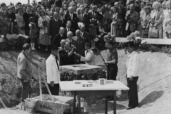 Feierliche Grundsteinlegung zum Henry-Ford-Bau