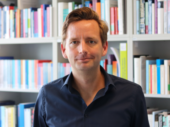 Prof. Dr. Martin Lücke, seit 2010 Professor für Didaktik der Geschichte an der FU Berlin Forschungsschwerpunkte: Geschlechter- und Sexualitätsgeschichte und historisches Lernen, Shoah/Holocaust als Thema im Geschichtsunterricht