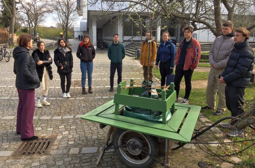 Mitmachlabor "Rettet die Apfelwiese"