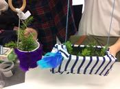 Beim Workshop "Was wächst denn da? Entdecke die essbare Stadt" im März 2019