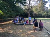 Schüler:innen Uni in der Blätterlaube