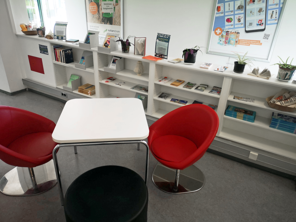 Die „Free-Book-Lounge“ in der Zentralbibliothek