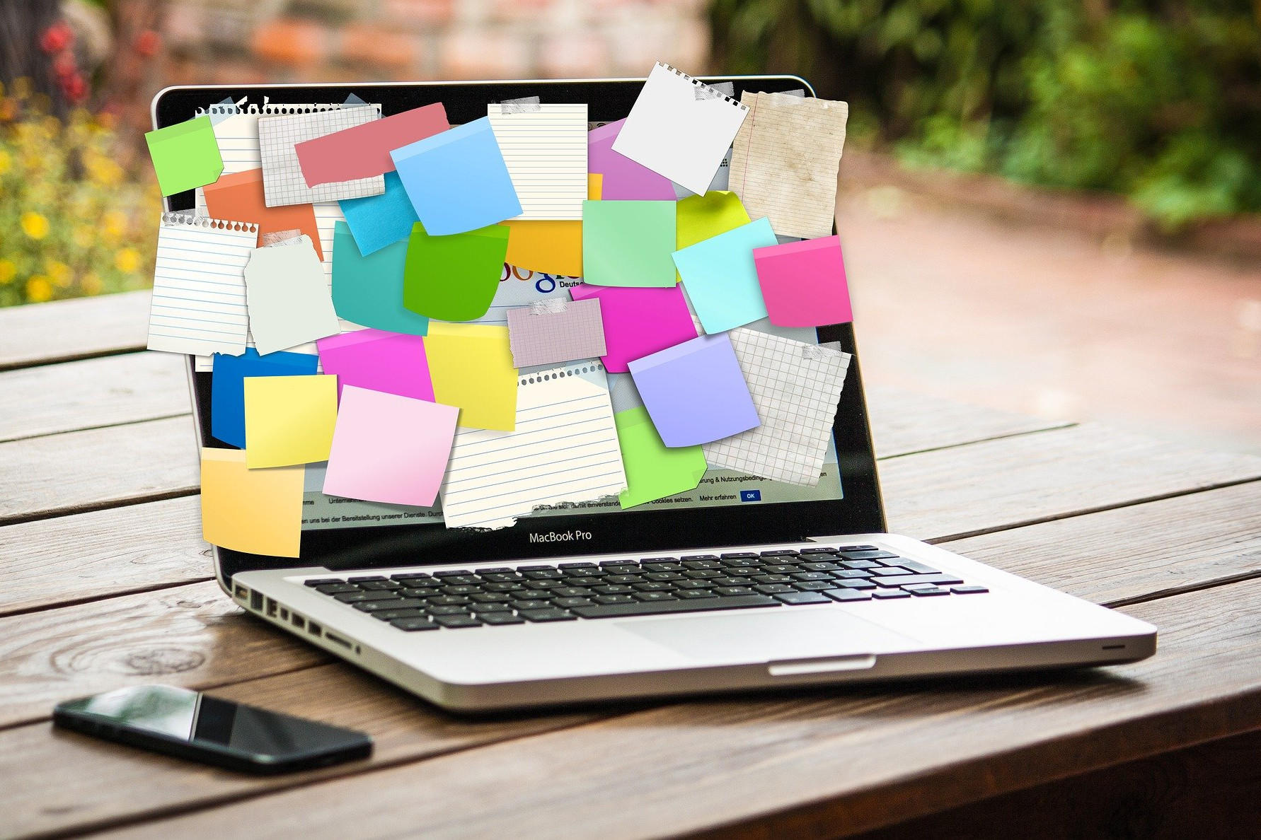 bulletin-board-g8b5c8c5a8_1920_korr